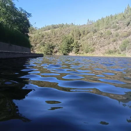 Casinha Estrelas Cerejeira