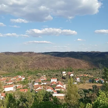 Casinha Estrelas Cerejeira